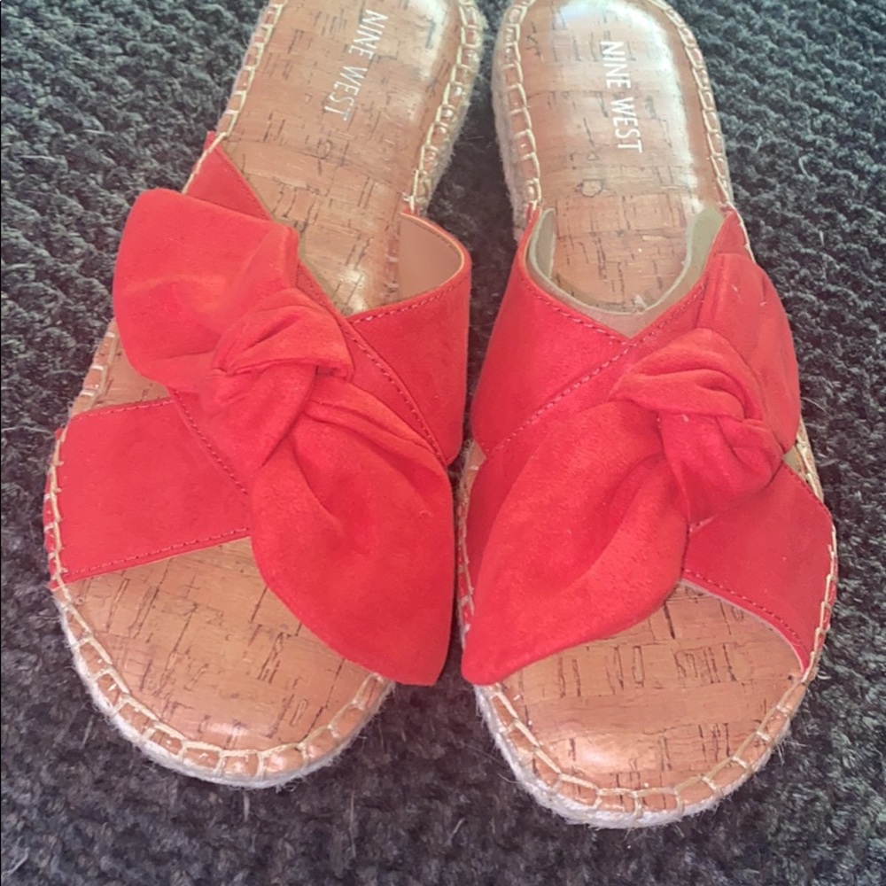 Women’s sandals